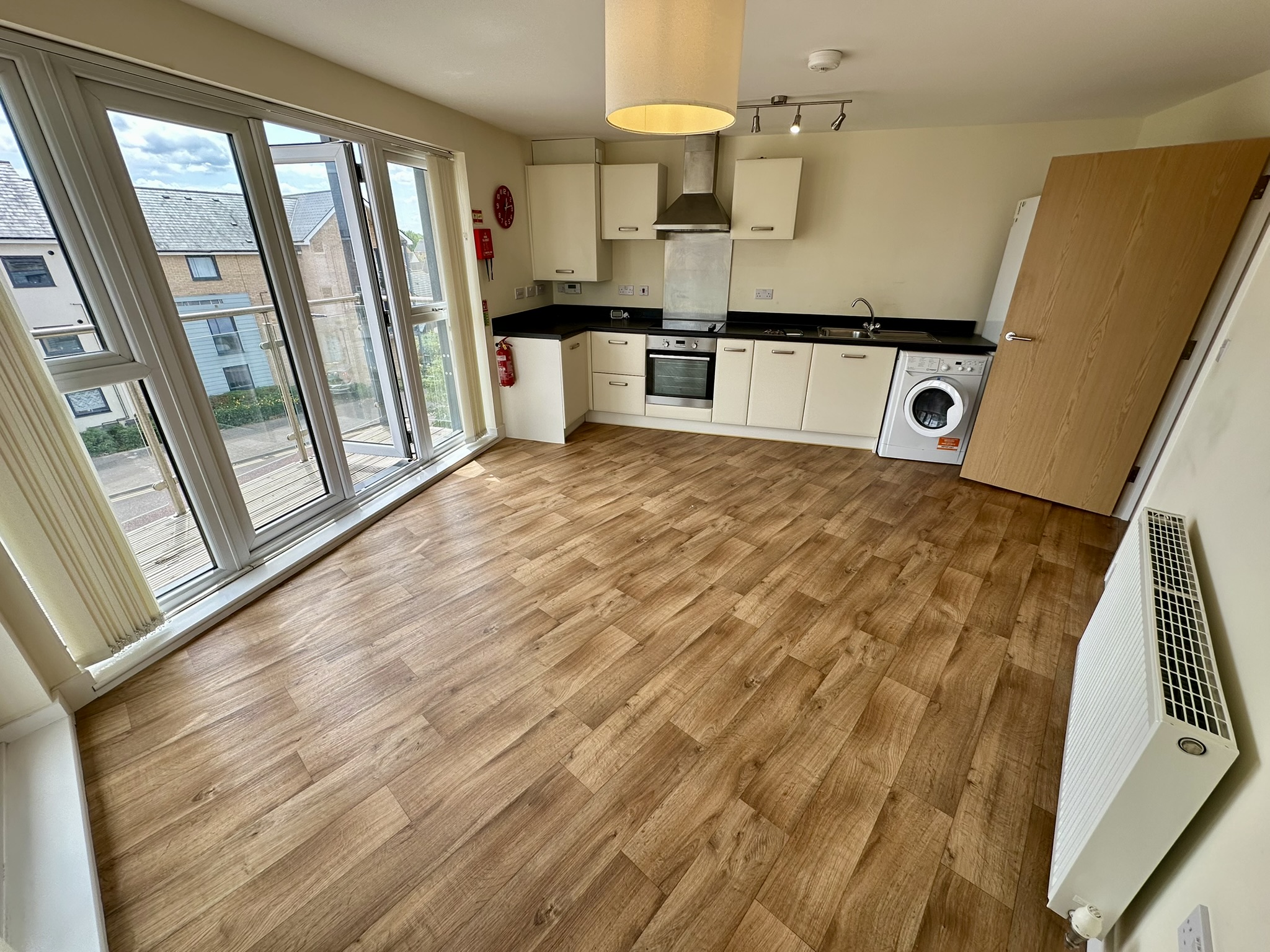 Kitchen/living